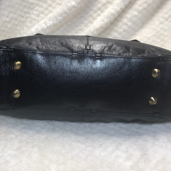 Trina Turk designer bag - Picture 3 of 7